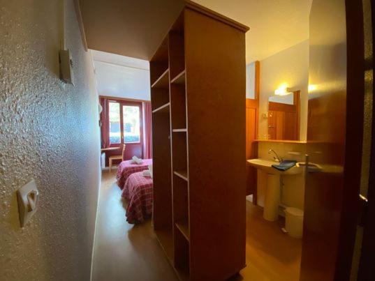 Le Nabias 1450 Hotel Genos ภายนอก รูปภาพ
