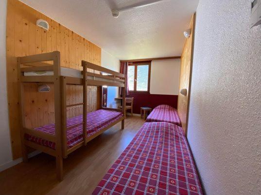 Le Nabias 1450 Hotel Genos ภายนอก รูปภาพ